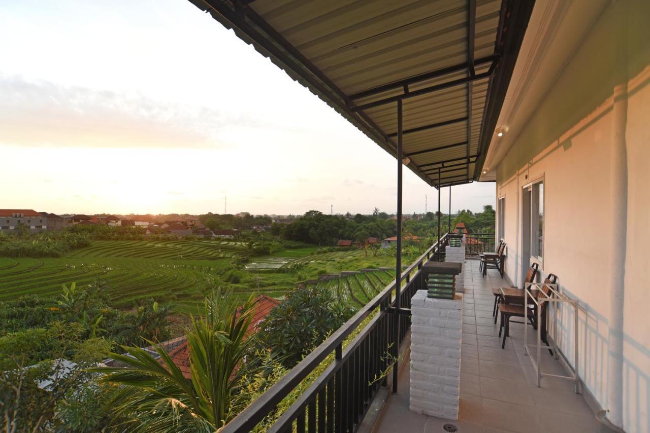 Grandpa Guest House Canggu  Exterior photo
