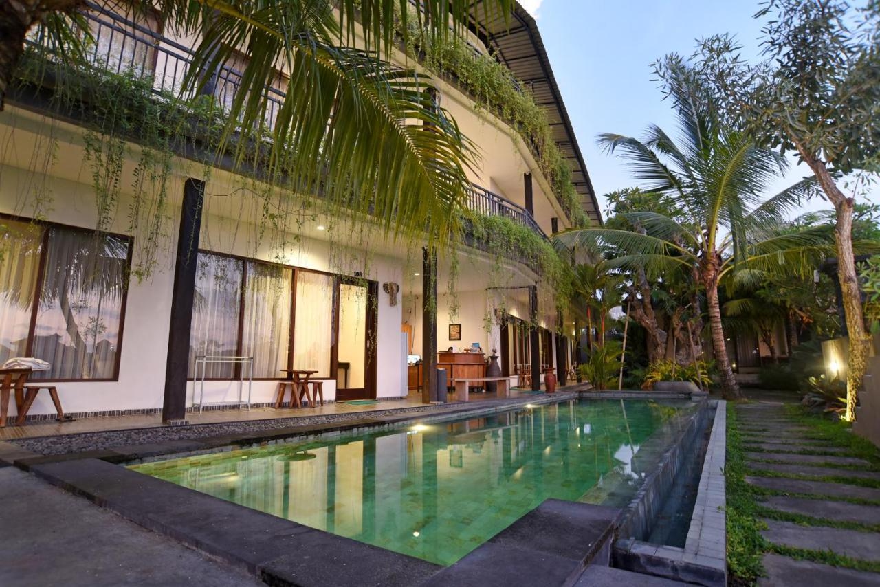 Grandpa Guest House Canggu  Exterior photo