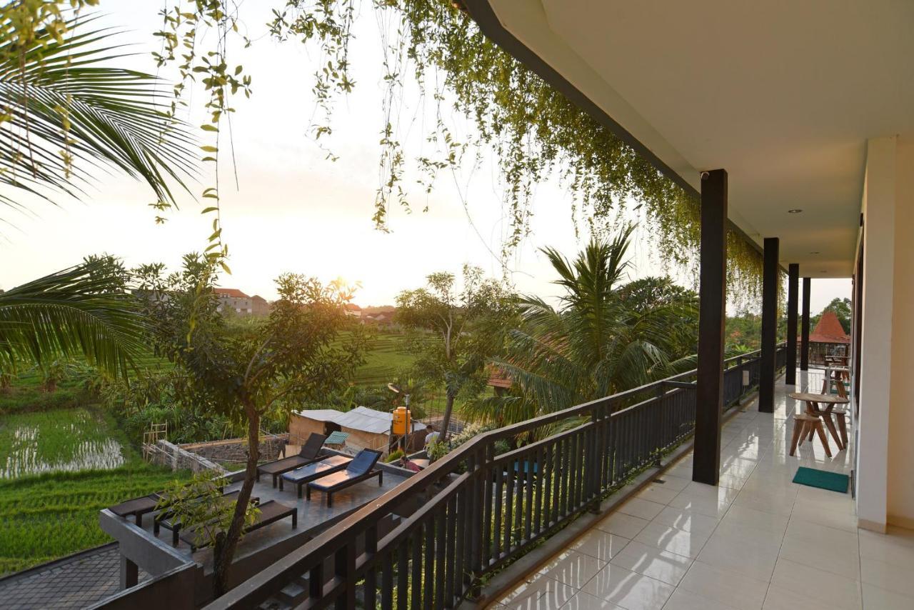 Grandpa Guest House Canggu  Exterior photo